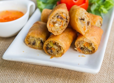 Metro Irresistible Chicken Spring Roll 700g